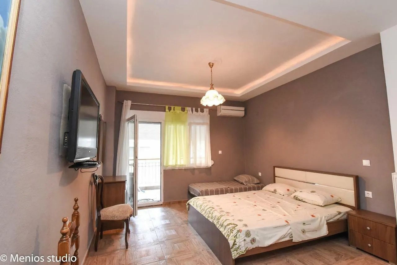 Menios Apartments And Studios Nea Kallikrateia
