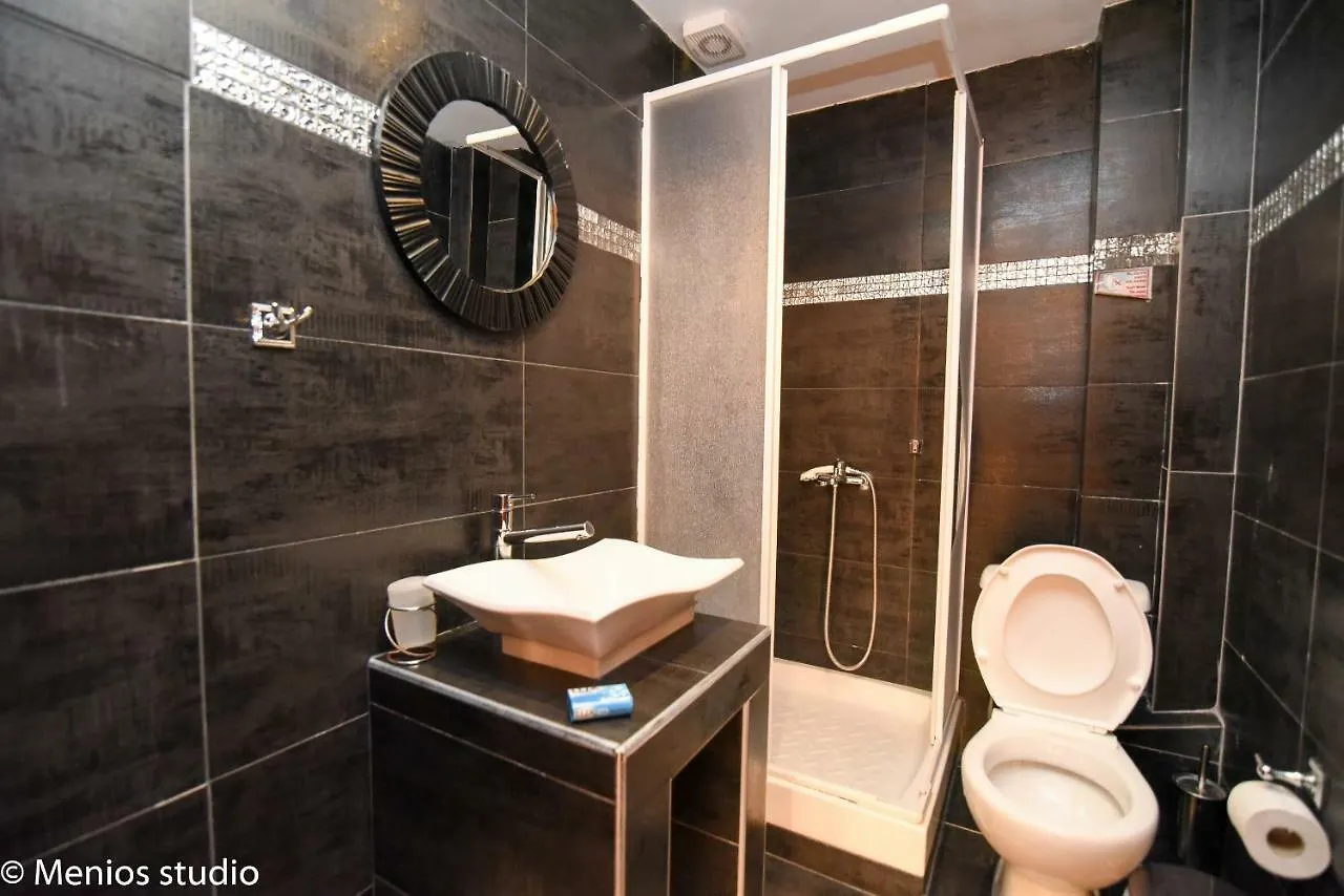 Menios Apartments And Studios Nea Kallikrateia