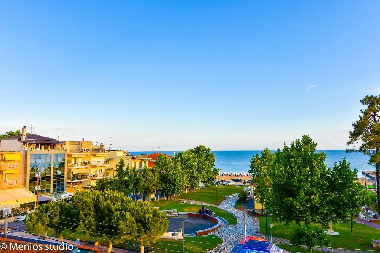 Menios Apartments And Studios Nea Kallikrateia Greece