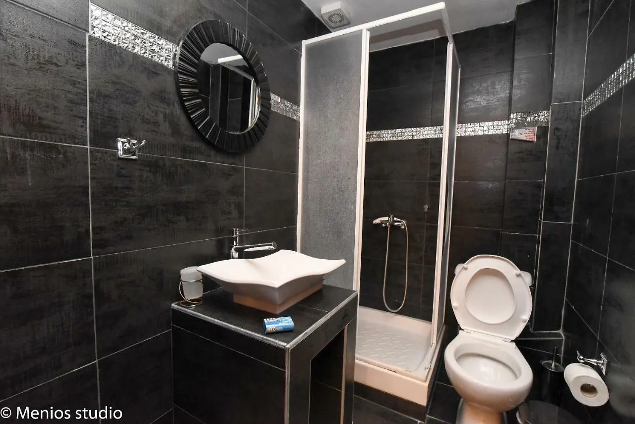 Menios Apartments And Studios Nea Kallikrateia